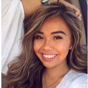 Meet your Posher, Jenni